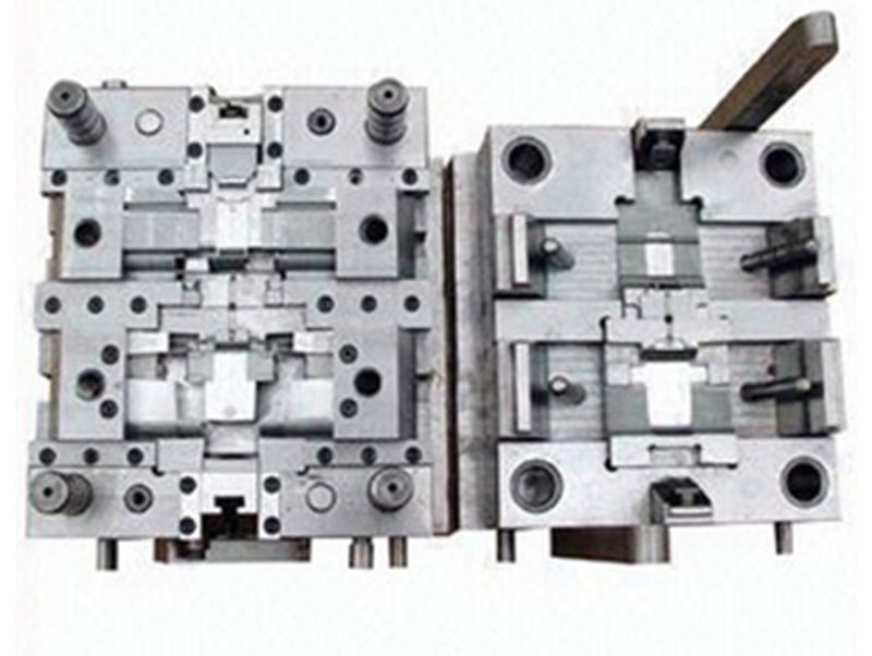 西固精密塑料模-07